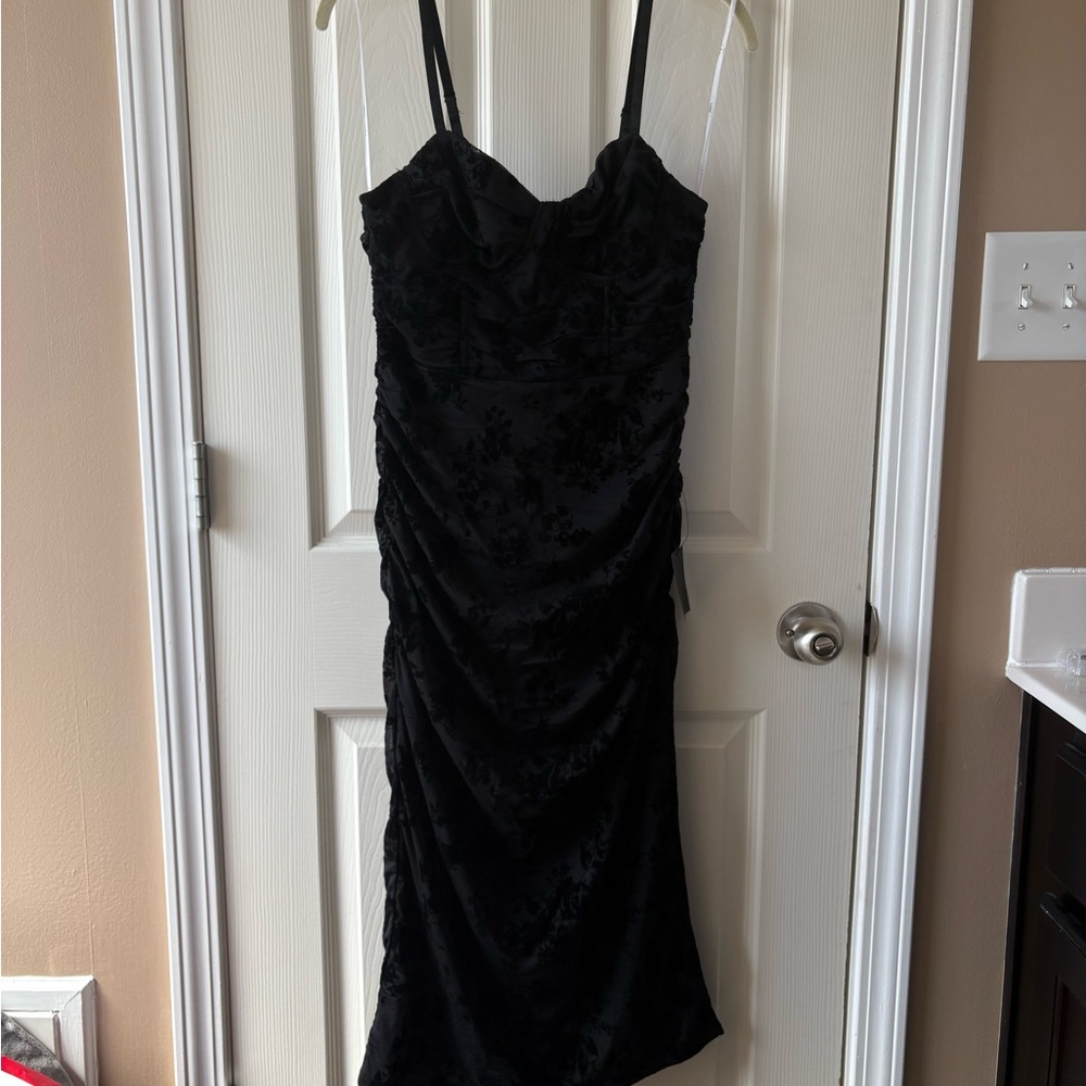 Lulus Mesh Velvet Ruched Midi Dress - L